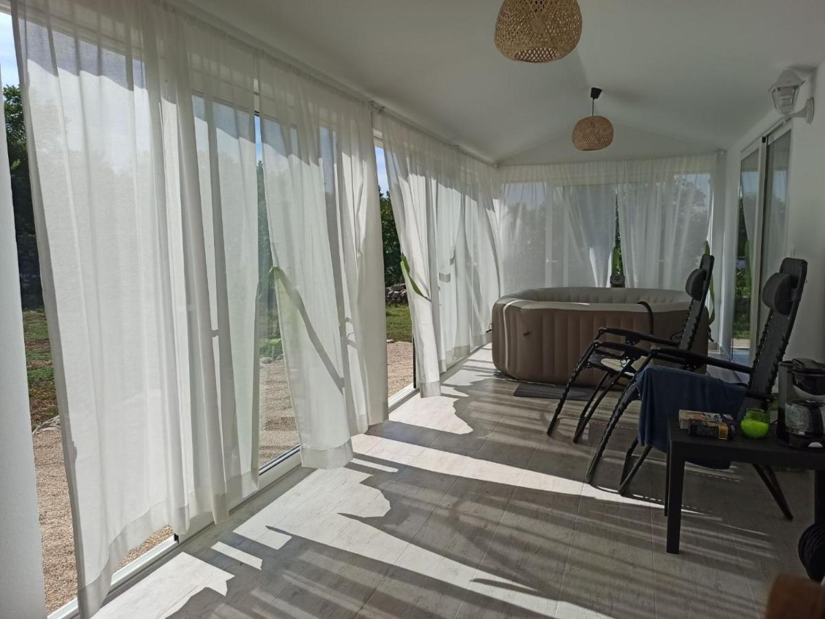 Holiday House Vela Vrta Sveti Ivan Dobrinjski Eksteriør bilde