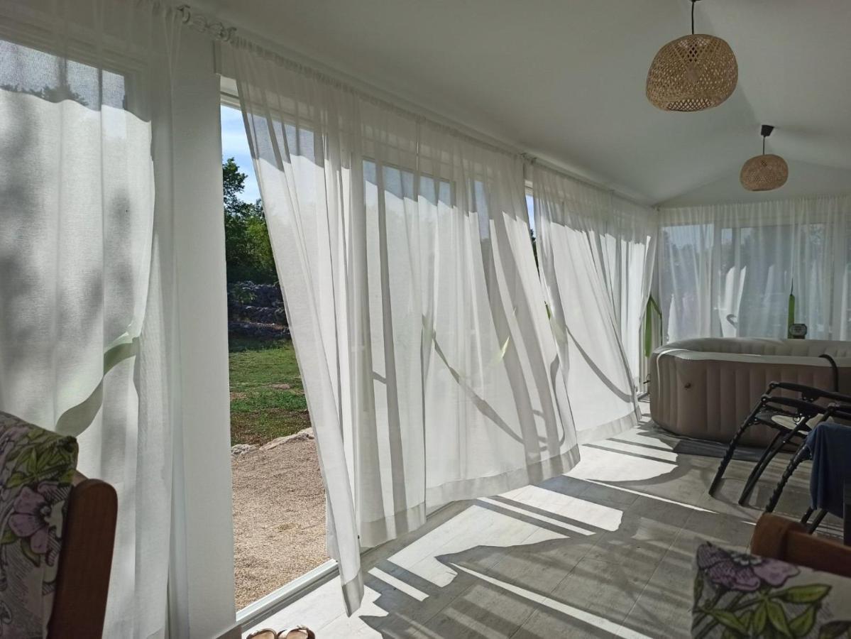 Holiday House Vela Vrta Sveti Ivan Dobrinjski Eksteriør bilde